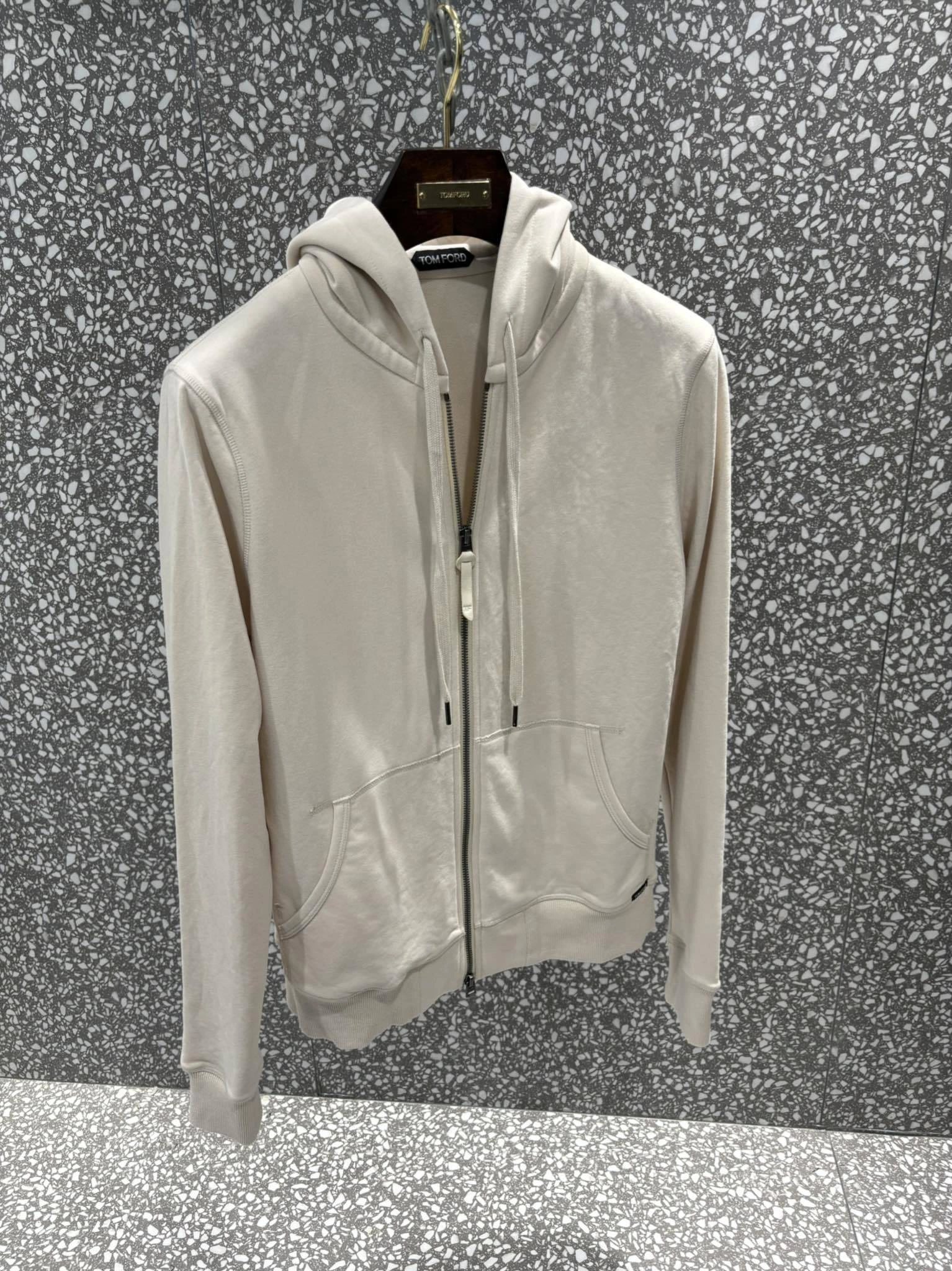 &wg.luxury- To7 For4 2Colour item:D-F409J5302-2